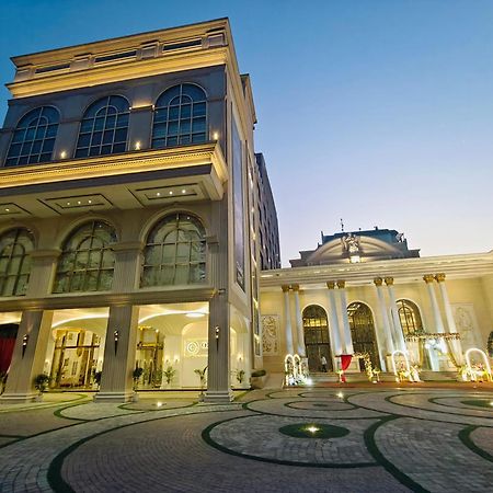Ornate Lucknow Hotel Buitenkant foto